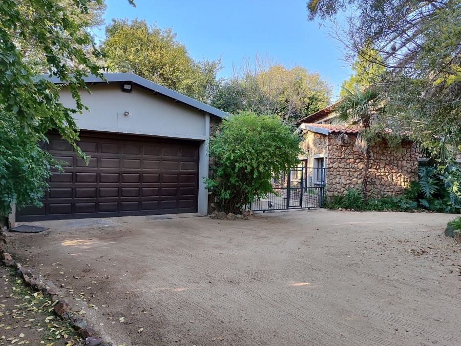 4 Bedroom Property for Sale in Songloed North West